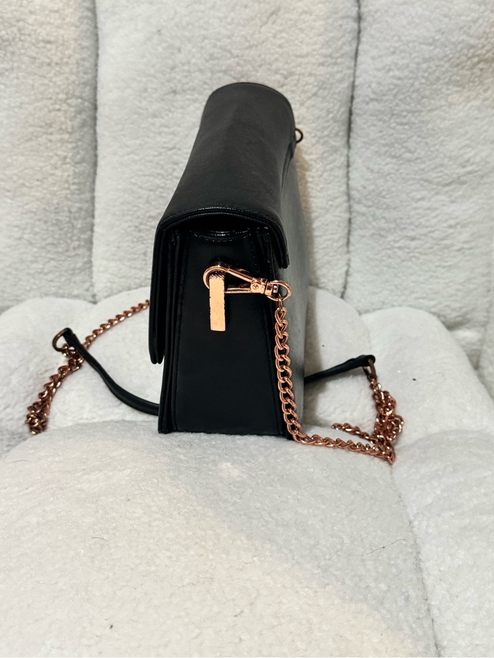 Ted Baker Black Crossbody with Rose Gold Chain Strap - Picture 3 of 11